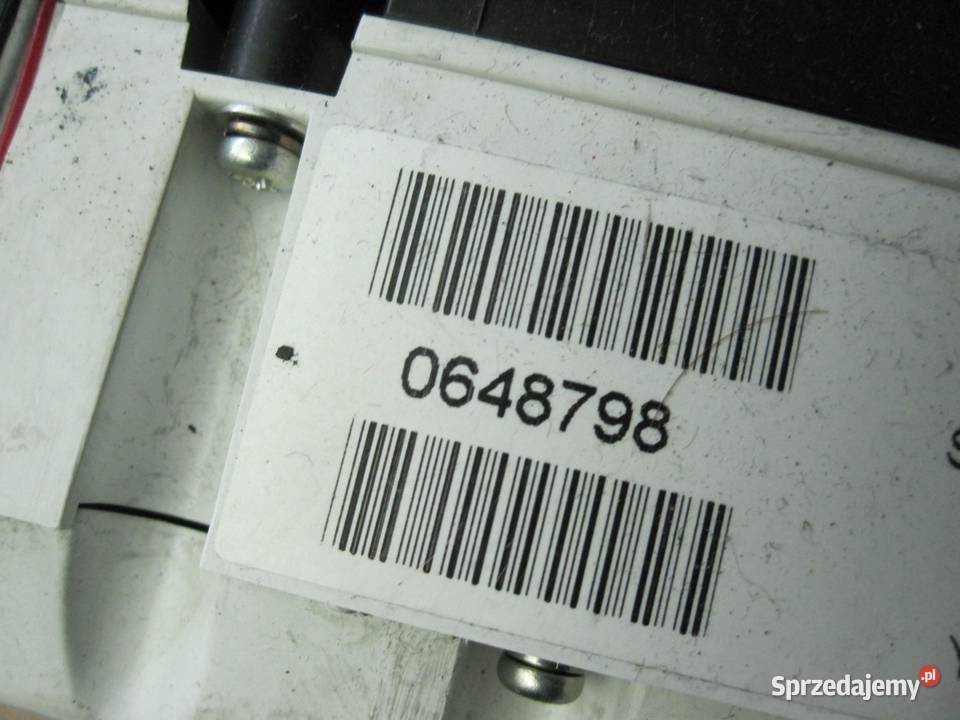 VOLVO S60 II 11r licznik zegary 31327584AA sprzedam