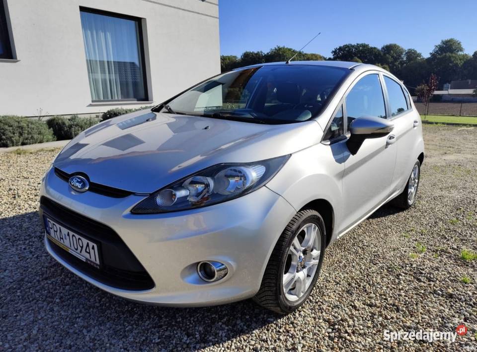 2011 Fird Fiesta 12 benzyna Klimatyzacja FILM Hatchback Fiesta