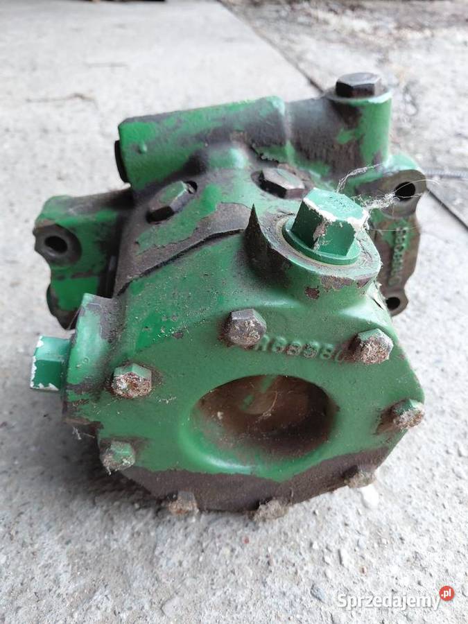 Pompa hydrauliczna john deere Mońki sprzedam