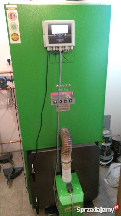 Sprzedam piec na pellet Kostrzewa Mini Bio 10kW Obrzębin