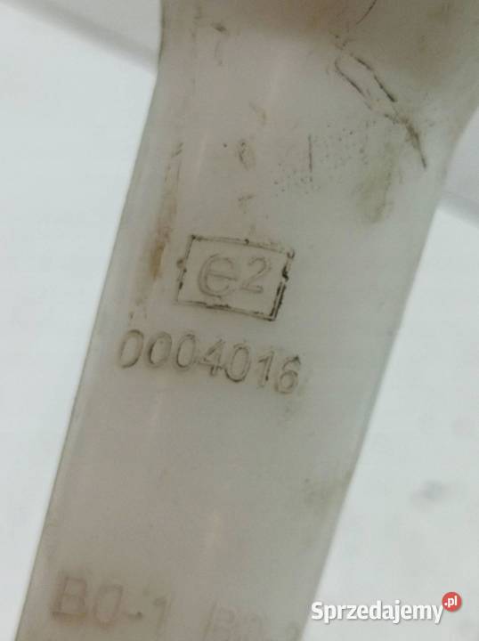 ZBIORNICZEK SPRYSKIWACZY 107 AYGO Citroen C1 I Rok produkcji 2007