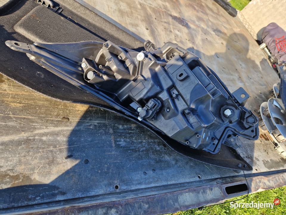 Toyota Aygo X reflektor FULL LED ORG EU Mielec