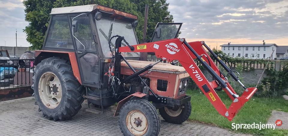 Ładowacz czołowy firmy Agrosped model V700 nieuszkodzony Wąbrzeźno sprzedam