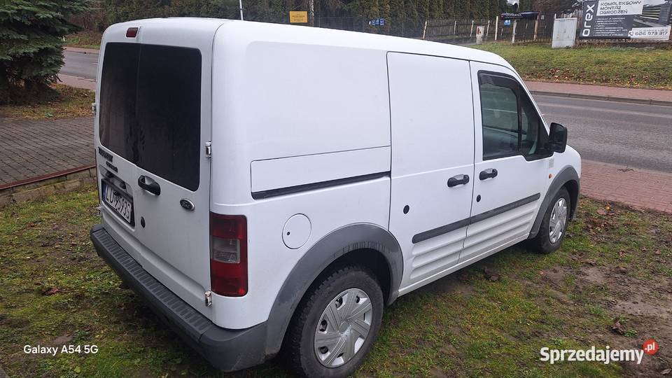 Ford Transit Connect wstawione progi
