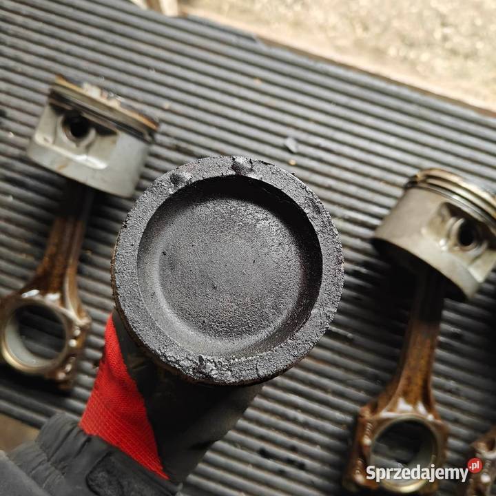 Tłoki audi 80 b4 18 Puławy