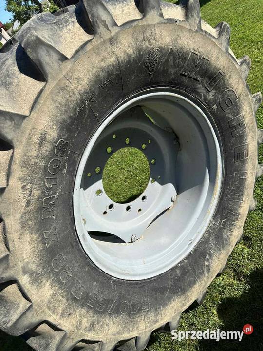 Opona michelin 54065 R28 Mi