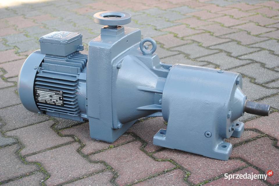 Motoreduktor 15kw z regulacją 21105obrmin SEW Kargowa