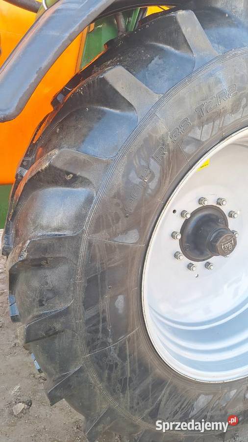 Opryskiwacz Amazone UX 4200 Baszków