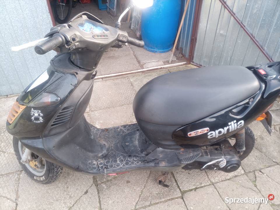 Skuter Aprilia Sonic 50 2T 2003r Rok produkcji 2003 Łask