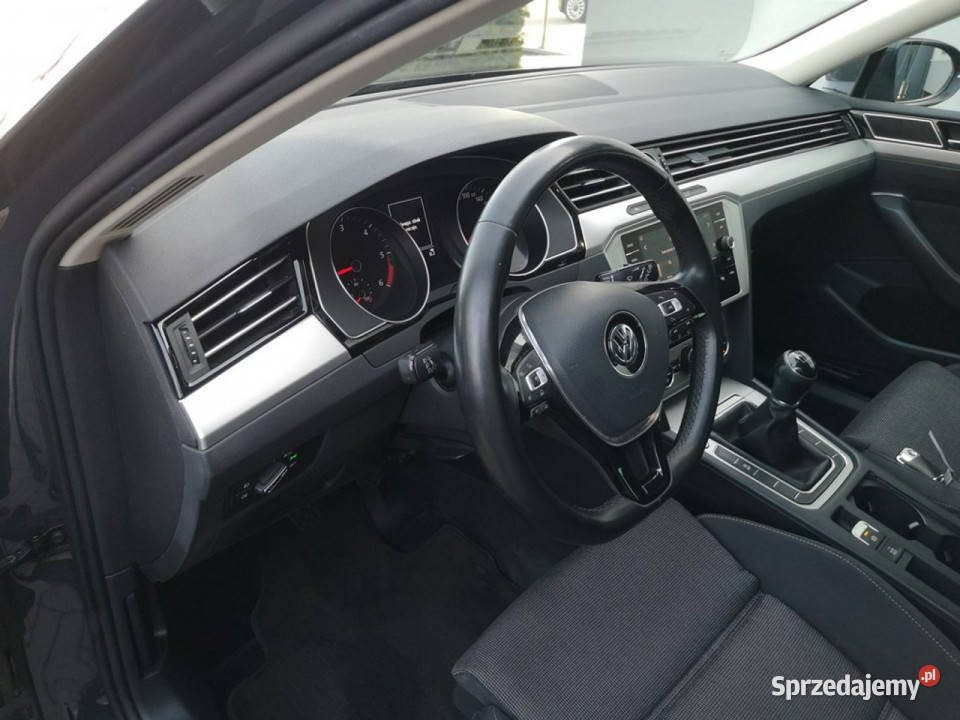 Volkswagen Passat 20 TDI 150 Klimtron Navi podgrzewane fotele Strzegom