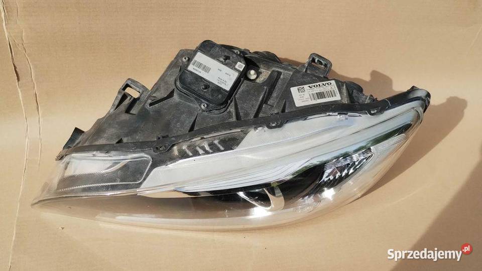 Lampa Lewa Bi Xenon Dynamic Skrętna Volvo V60 osobowe