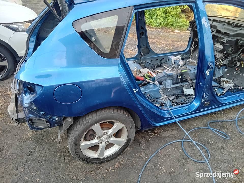 Sprzedam klape tyłdzwibłotniki Mazda 3 Rok produkcji 2006 Skarżysko-Kamienna