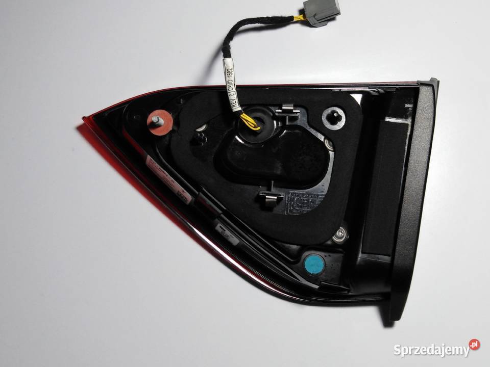 LAMPA TYLNA LEWA MASERATI LEVANTE 2017 lubuskie Wschowa