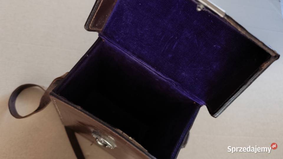 Zabytkowe skórzane etui do aparatu Pozostałe