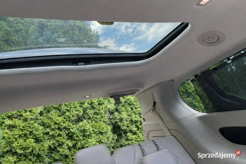 Chrysler Pacifica Pacifica 2020 w wersji Limited światła do jazdy dziennej Białystok sprzedam
