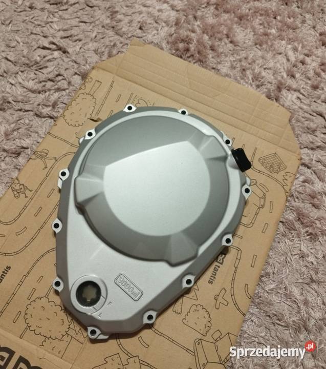 Pokrywa silnika Suzuki Bandit 6501250 Złocieniec