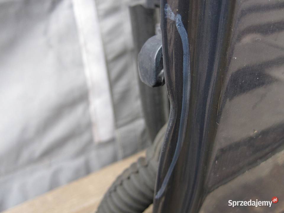 FORD FOCUS MK3 III 11r drzwi lewe tył kompletne