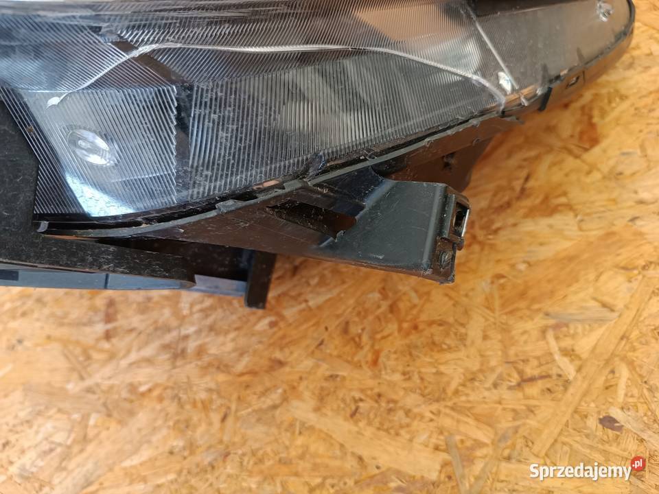 LAMPA LEWY PRZÓD REFLEKTOR EU XENON OPEL MOKKA