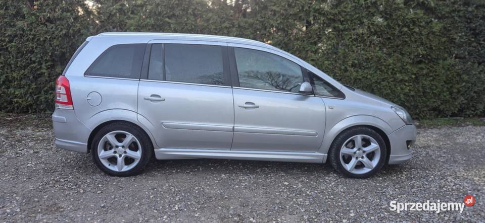 Opel Zafira B 17 CDTI CD Wysokie sprzedam