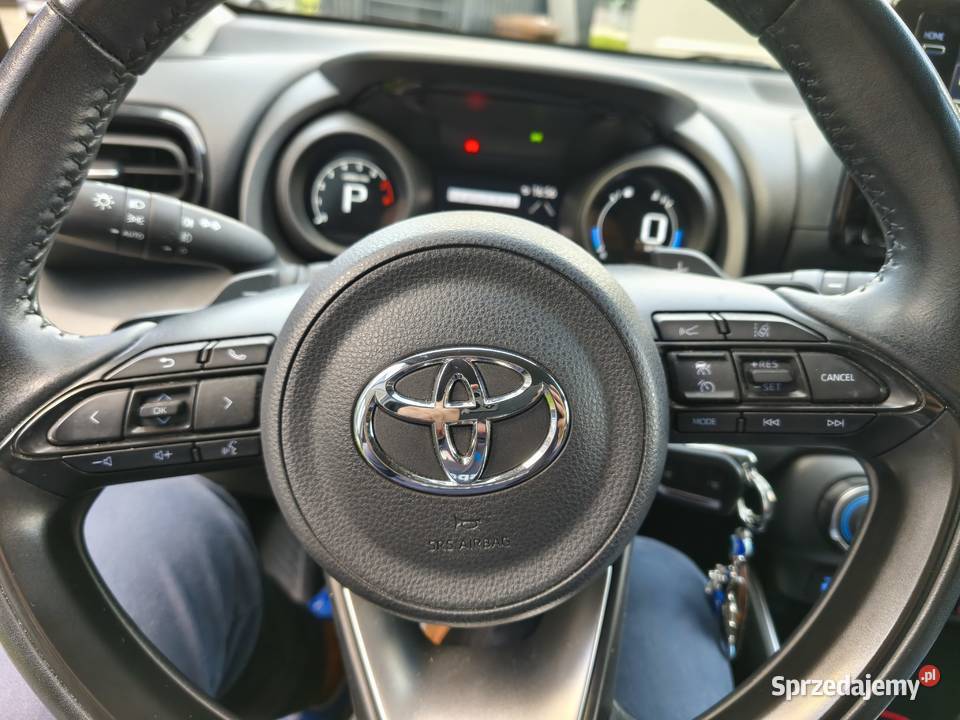 Toyota Yaris IV 15 automat pierwszy właściciel Rumia