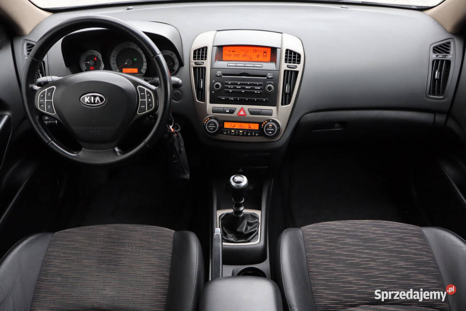 Kia Ceed 16 CRDi radio śląskie