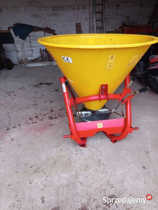 Rozsiewacz nawozu lejek mazowieckie Konstancin-Jeziorna