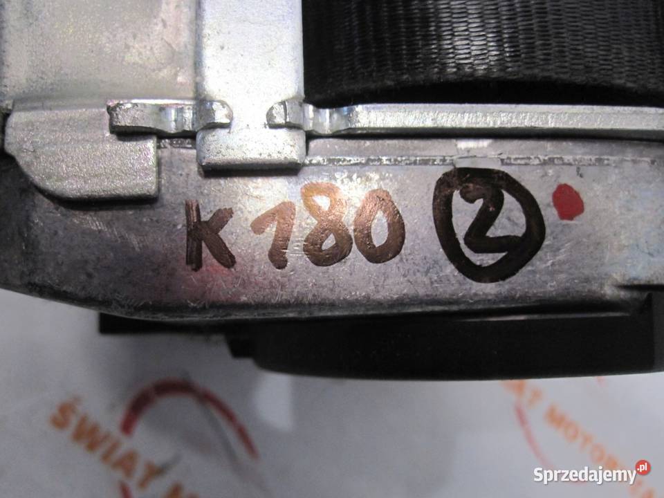 VW GOLF VI 09r pas bezpieczeństwa prawy przód Kielce