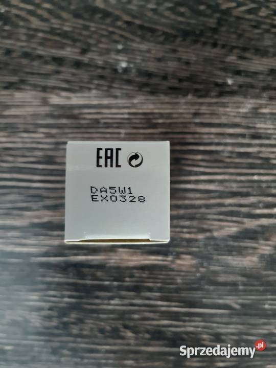 Oriflame Oczyszczający olejek Love Nature Sosnowiec