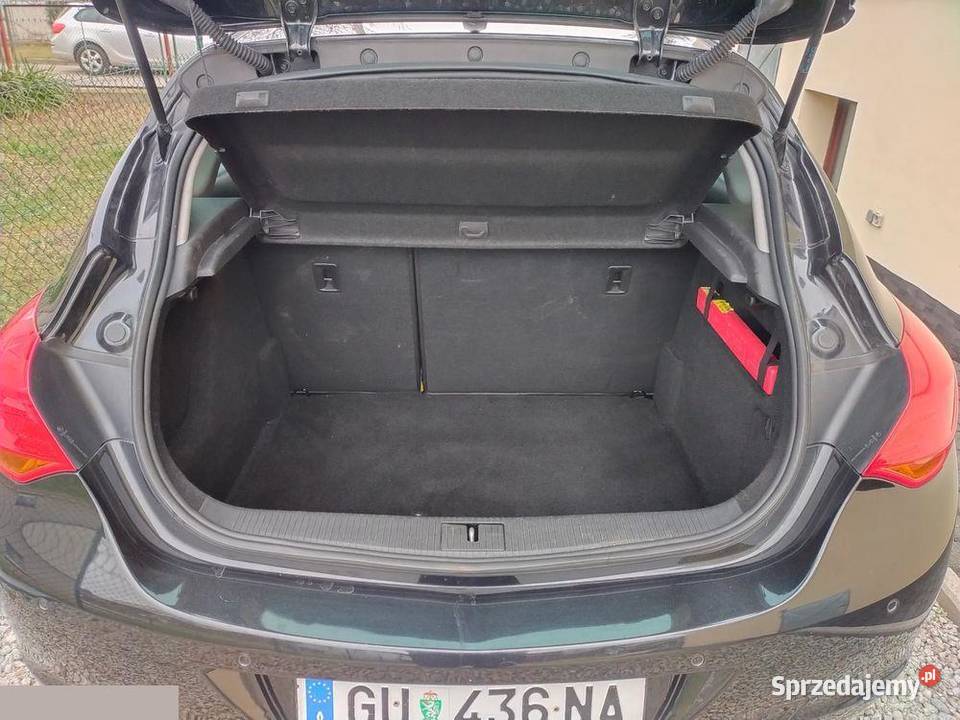 Opel Astra 14 Turbo 140 2012r Bogate wyposażenie Samochody osobowe