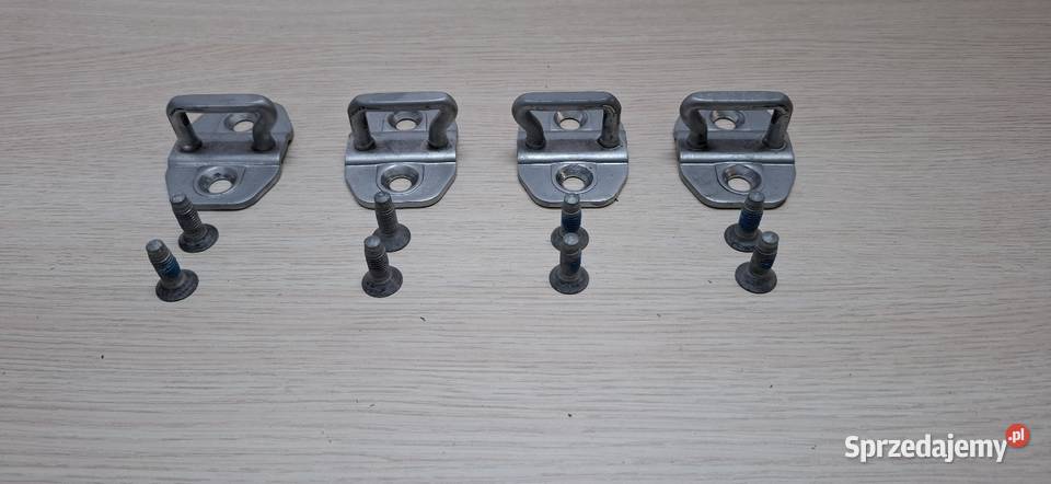 Rygle drzwi Mercedes W204 Sandomierz