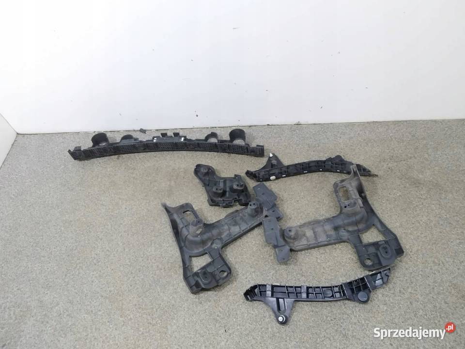 ŚLIZG ZDERZAKA TYŁ KOMPLET SEDAN Renault