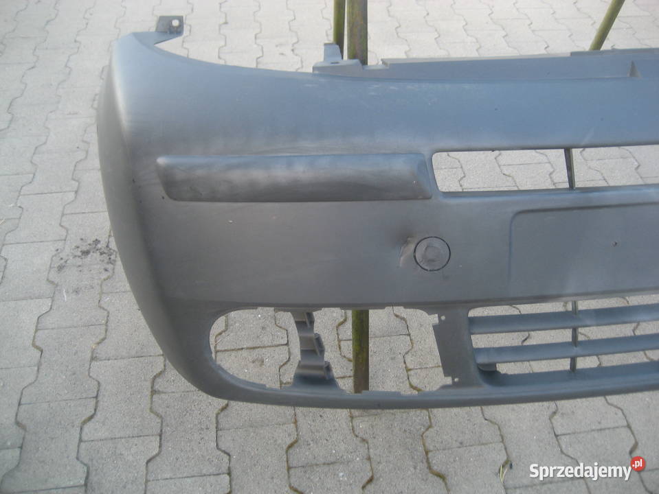 renault trafic vivaro a 0106r zderzak przedni Rakoniewice sprzedam