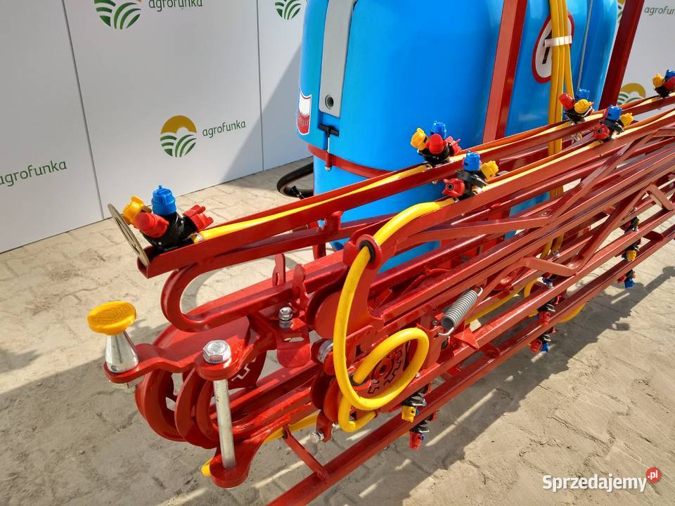 Opryskiwacz 400L12m belka Pozostałe