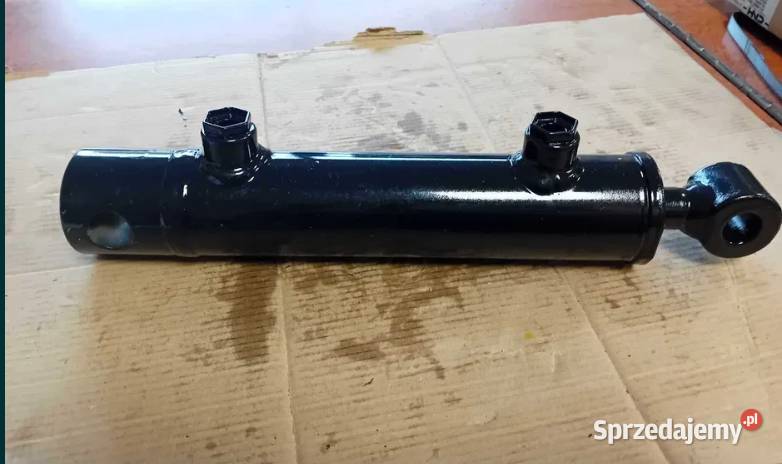 Siłownik hydrauliczny do pras zwijających Case mazowieckie Krzywonoś sprzedam