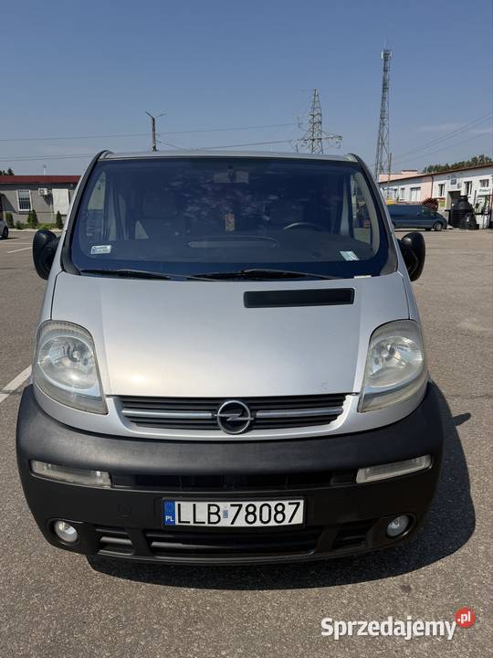 Opel Vivaro 9 osobowy klima 19 100 Opel Lubartów
