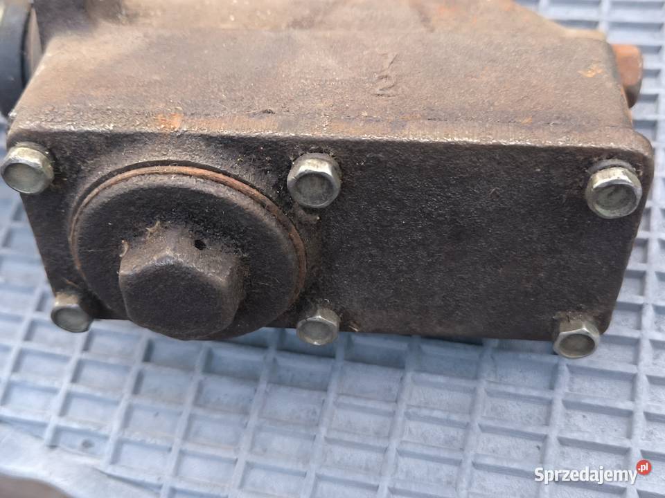 Warszawa Syrena żuk Gaz 69 pompa hamulcowa Stalowa Wola