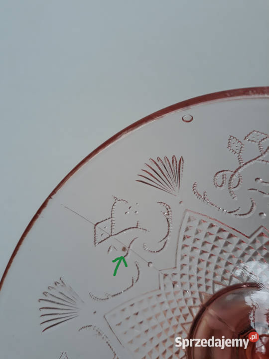 Różowy pucharek cukiernica kat 2203 Ząbkowice śląskie
