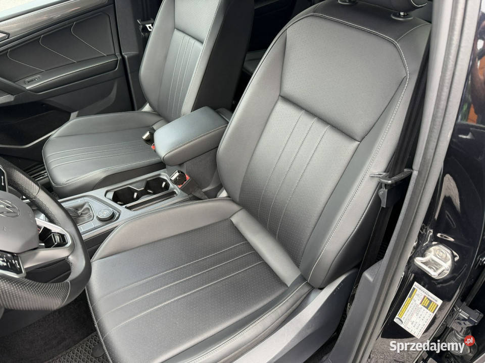 Volkswagen Tiguan Allspace RLine Black DSG