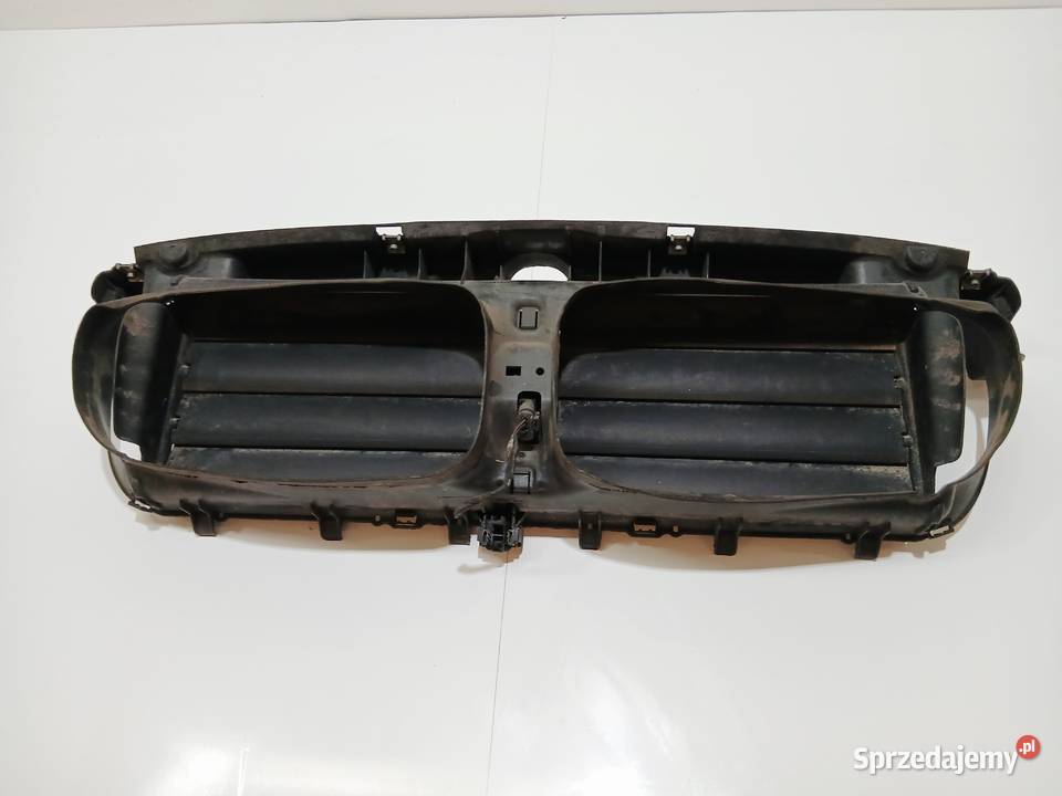 KIEROWNICA POWIETRZA BMW X3 F25 8049681 Strzyżewice