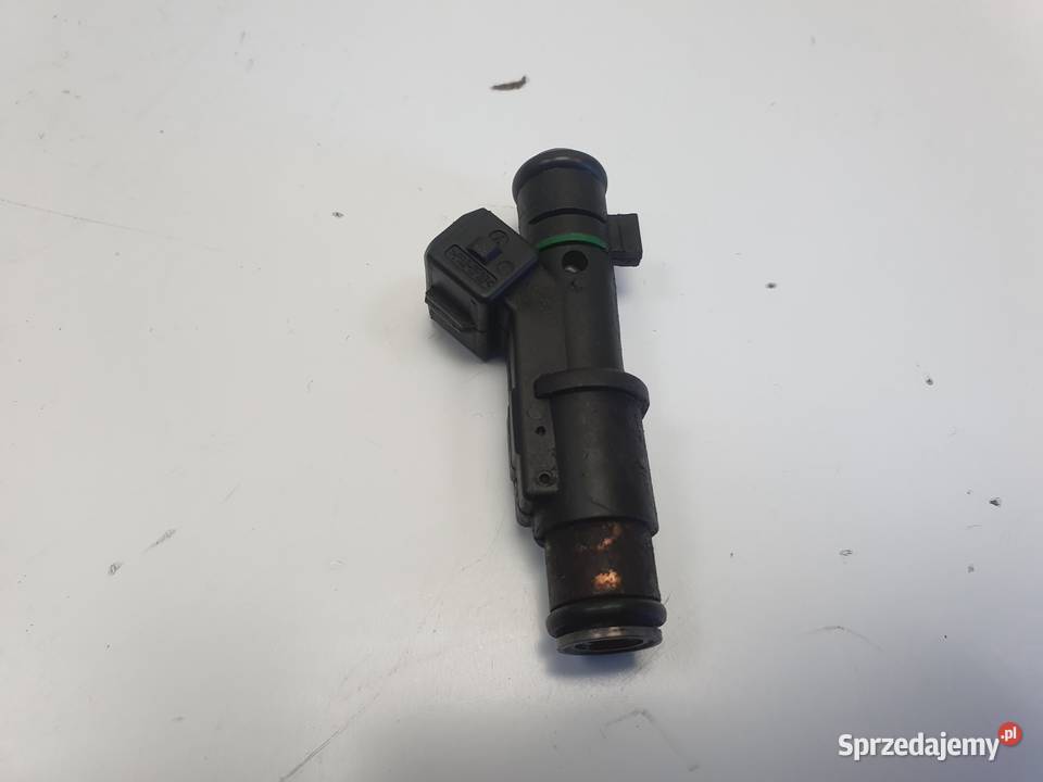 WTRYSKIWACZ Citroen C5 18 16V wtrysk 01F005A Chełm