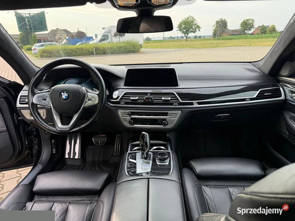BMW 7 II G11G12 740e iPerformance 2018 Benzyna automatyczna Krotoszyn