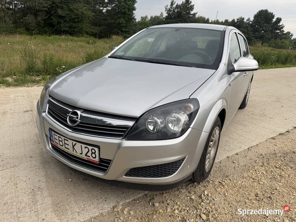 Opel Astra H manualna Bełchatów