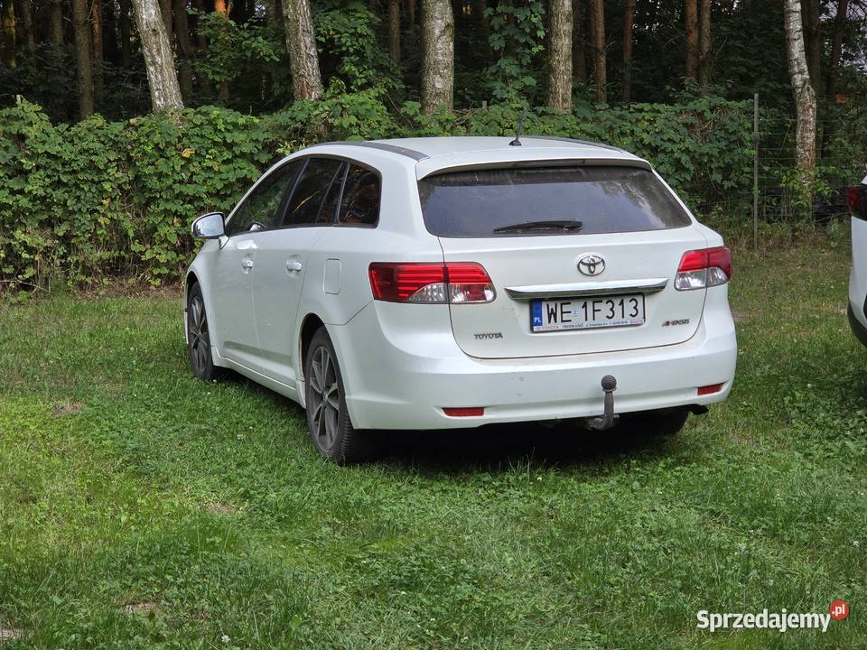 Toyota Avensis III 22 D4D 150 2013 Diesel stan Joniec sprzedam