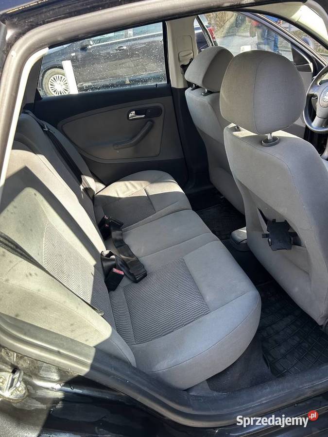 Seat Ibiza 2003 14 benzyna 75 koni