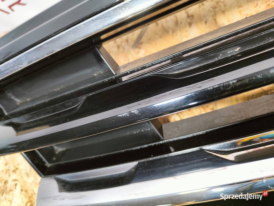 Grill Atrapa Volkswagen Tiguan II 5NA853653 Pleszew