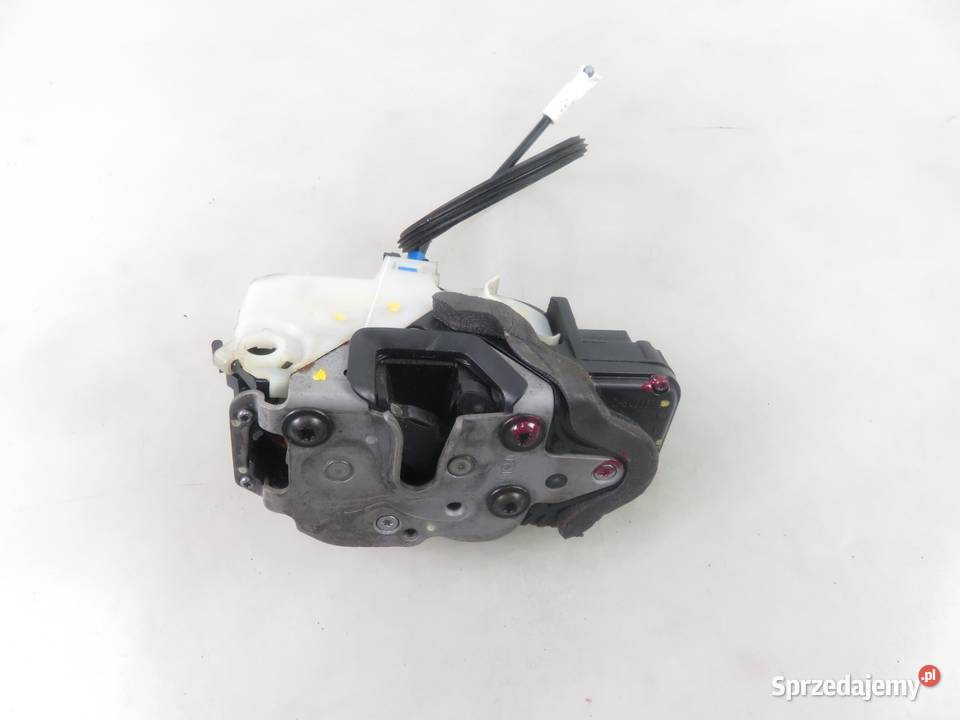 ZAMEK PRAWY PRZEDNI OPEL ASTRA IV J 6 PIN