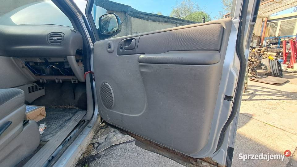 Boczek tapicerka dodge Caravan IV Częstochowa