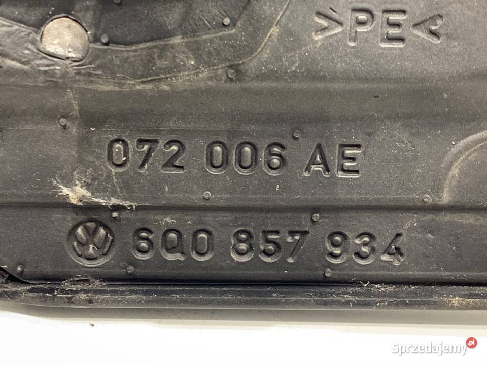 LUSTERKO PRAWY VW POLO IV 9N Hatchback 0114 osobowe