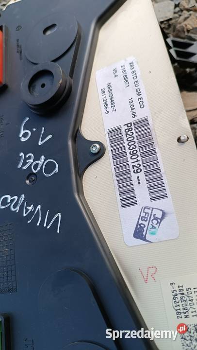 Licznik zegary Opel Vivaro A I 19 CDTI Pozostałe Radłów