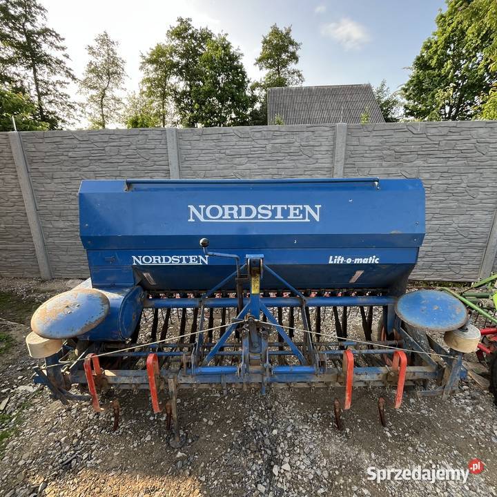 Siewnik Nordsten LiftoMatic 225m 19 Lejków świętokrzyskie Łagów sprzedam